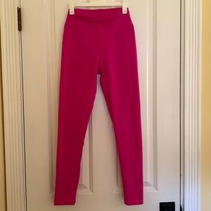 CLS scrunch booty pink leggings